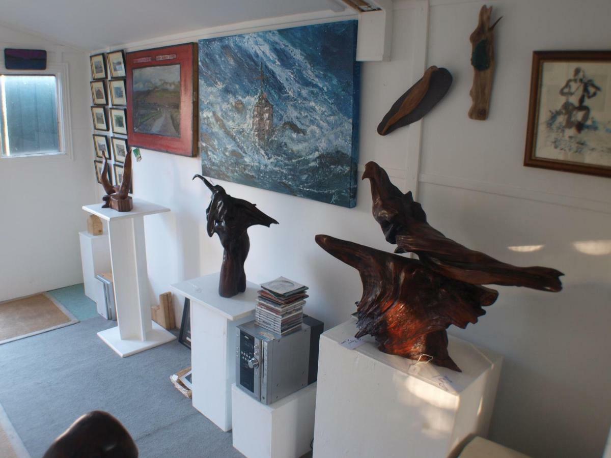 Lakefield Gallery Keel  Εξωτερικό φωτογραφία